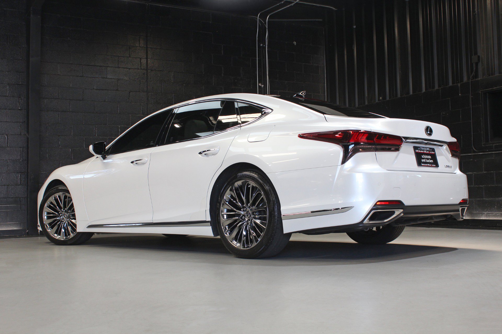 Used 2022 Lexus LS 500 w/ Interior Upgrade Package RWD image 14