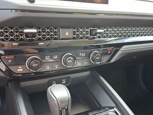 Used 2023 Honda Accord EX-L image 17