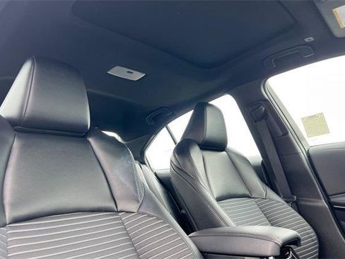 Certified 2024 Toyota Corolla XSE image 19