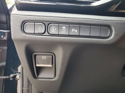 Used 2025 Acura MDX w/ Technology Package FWD image 23