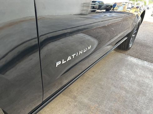 Used 2025 Ford Expedition Max Platinum AWD/4WD image 15