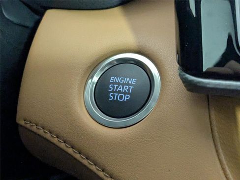 New 2026 Toyota Highlander Platinum image 23