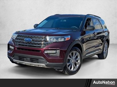 Certified 2022 Ford Explorer XLT w/ Equipment Group 202A