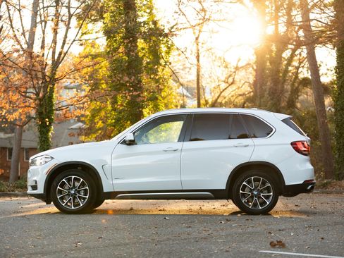 Used 2018 BMW X5 xDrive35i image 11