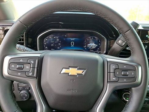 New 2024 Chevrolet Silverado 1500 LT w/ LPO, Chrome Package AWD/4WD image 17
