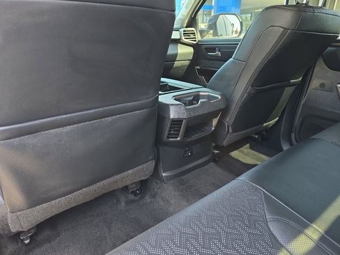 Used 2024 Toyota Tundra Limited w/ TRD Off-Road Package AWD/4WD image 18