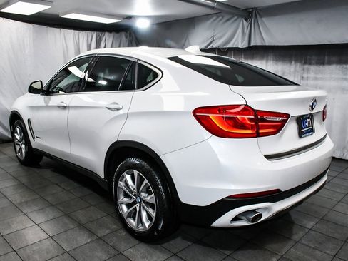 Used 2017 BMW X6 xDrive35i image 4