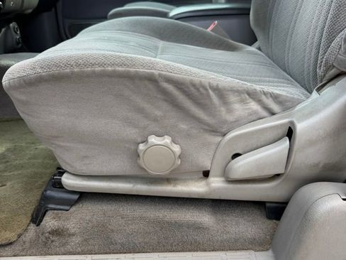 Used 2000 Toyota Tundra SR5 image 12