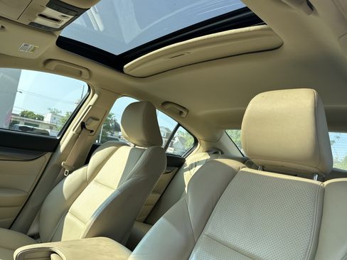 Used 2014 Acura TL w/ Technology Package FWD image 9
