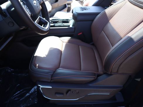 New 2026 Ford F250 King Ranch w/ Chrome Package AWD/4WD image 12