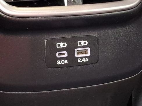 Certified 2023 Subaru Outback Premium AWD/4WD image 13