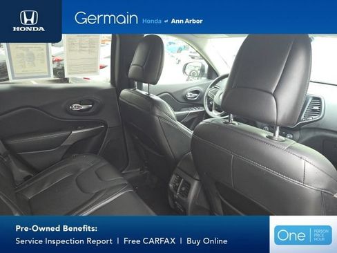 Used 2020 Jeep Cherokee Latitude Lux w/ Trailer Tow Group AWD/4WD image 38