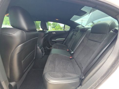 Used 2020 Dodge Charger Scat Pack RWD image 19