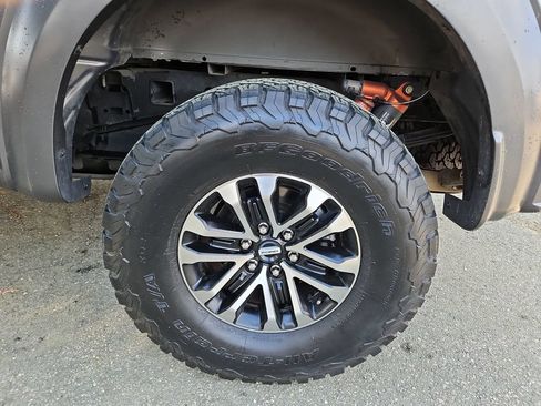 Used 2020 Ford F150 Raptor AWD/4WD image 32