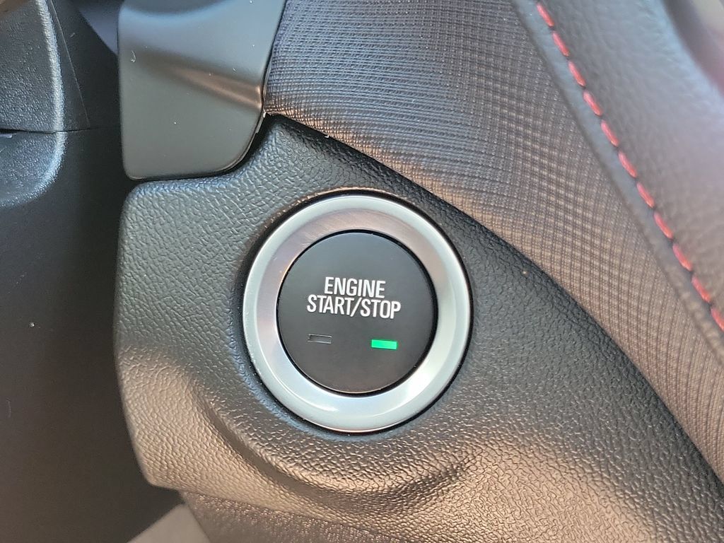Used 2023 Chevrolet Equinox RS FWD image 12
