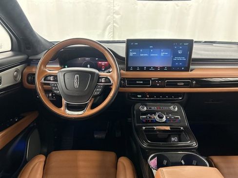 Used 2022 Lincoln Nautilus Black Label image 25