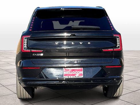 New 2025 Volvo EX90 Plus w/ Protection Package Premier image 6