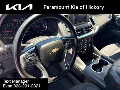 Used 2023 Chevrolet Suburban LS AWD/4WD image 23