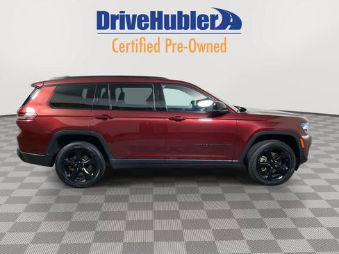 Used 2023 Jeep Grand Cherokee L Laredo image 9