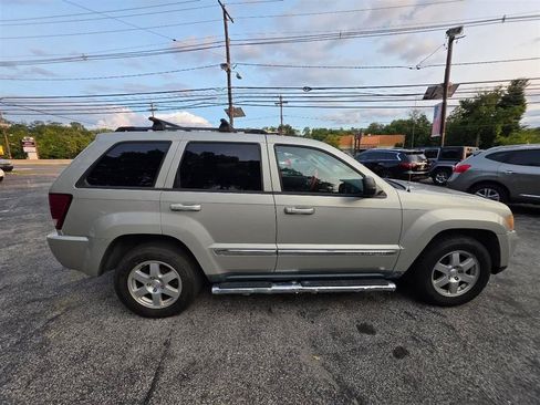 Used 2008 Jeep Grand Cherokee Laredo AWD/4WD image 10