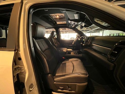 Used 2022 RAM 3500 Limited AWD/4WD image 30