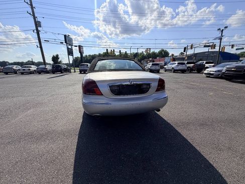 Used 1998 Lincoln Continental FWD image 23