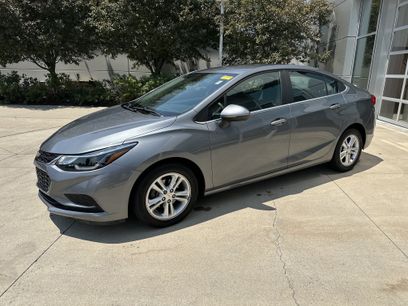 Used 2018 Chevrolet Cruze LT w/ Convenience Package