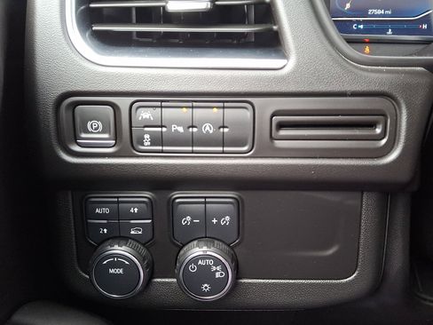 Used 2023 Chevrolet Tahoe RST image 23