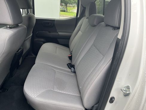 Used 2023 Toyota Tacoma SR AWD/4WD image 21