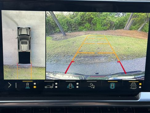 Used 2023 GMC Sierra 1500 SLT w/ SLT Premium Plus Package image 11