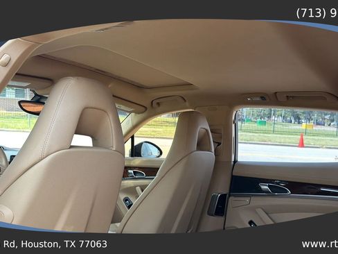 Used 2012 Porsche Panamera 4 image 31