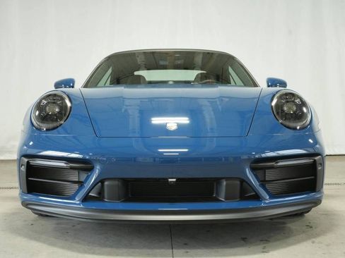 Used 2023 Porsche 911 Carrera GTS image 11