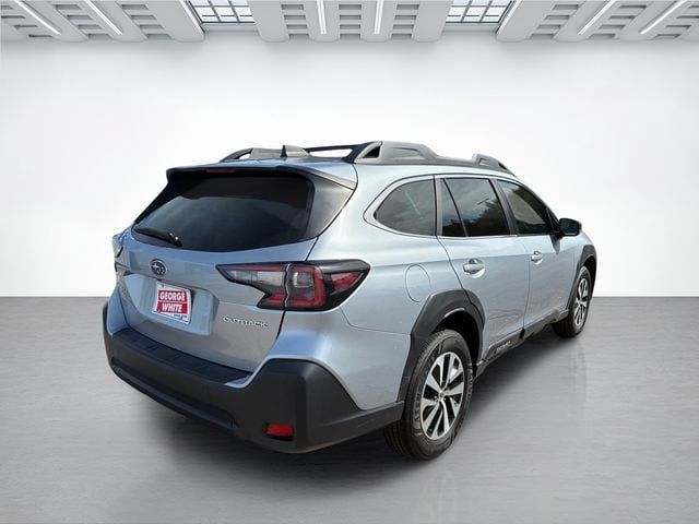 Used 2024 Subaru Outback AWD/4WD image 4