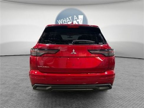 New 2026 Mitsubishi Outlander ES image 5