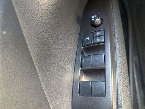 Used 2021 Toyota Camry SE image 13