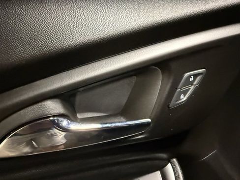 Used 2025 Chevrolet Malibu RS image 14