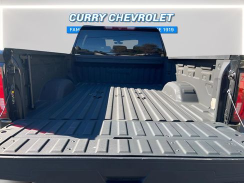 Used 2022 GMC Sierra 2500 AT4 w/ Gooseneck/5TH Wheel Package image 12