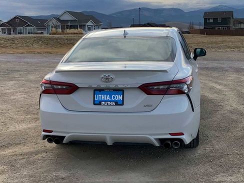 Used 2023 Toyota Camry XSE image 7