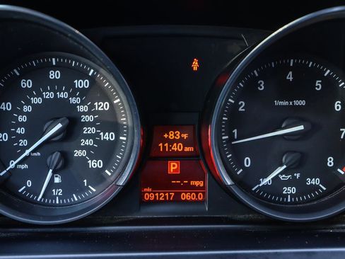 Used 2012 BMW Z4 sDrive35i image 7