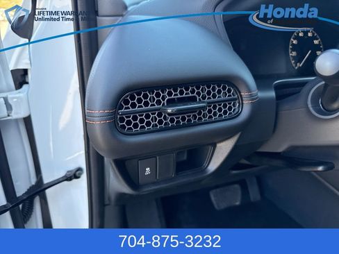 New 2026 Honda HR-V Sport image 17