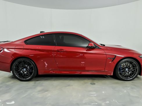 Used 2020 BMW M4 Coupe w/ Competition Package RWD image 11