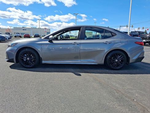 New 2026 Toyota Camry SE w/ Multimedia Upgrade Package FWD image 4