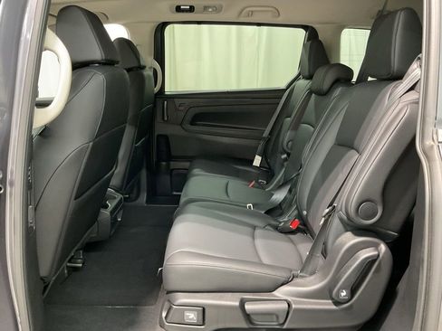Certified 2026 Honda Odyssey EX-L image 23