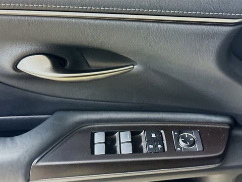 Used 2019 Lexus ES 350 image 20