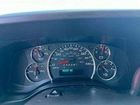 Used 2021 GMC Savana 3500 Extended w/ Power Convenience Package RWD image 12