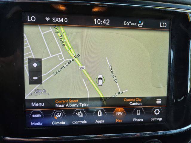 Certified 2020 Jeep Grand Cherokee Overland AWD/4WD image 13