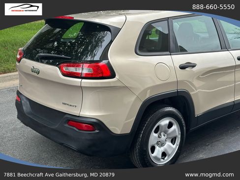 Used 2014 Jeep Cherokee Sport image 11