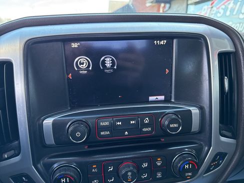 Used 2016 GMC Sierra 2500 SLT w/ Driver Alert Package image 33