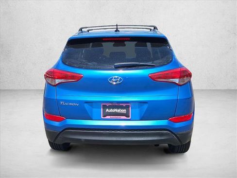 Used 2017 Hyundai Tucson SE w/ SE Popular Package 02 FWD image 16