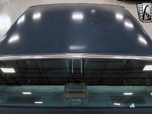 Used 1987 Pontiac Grand Prix LE image 4